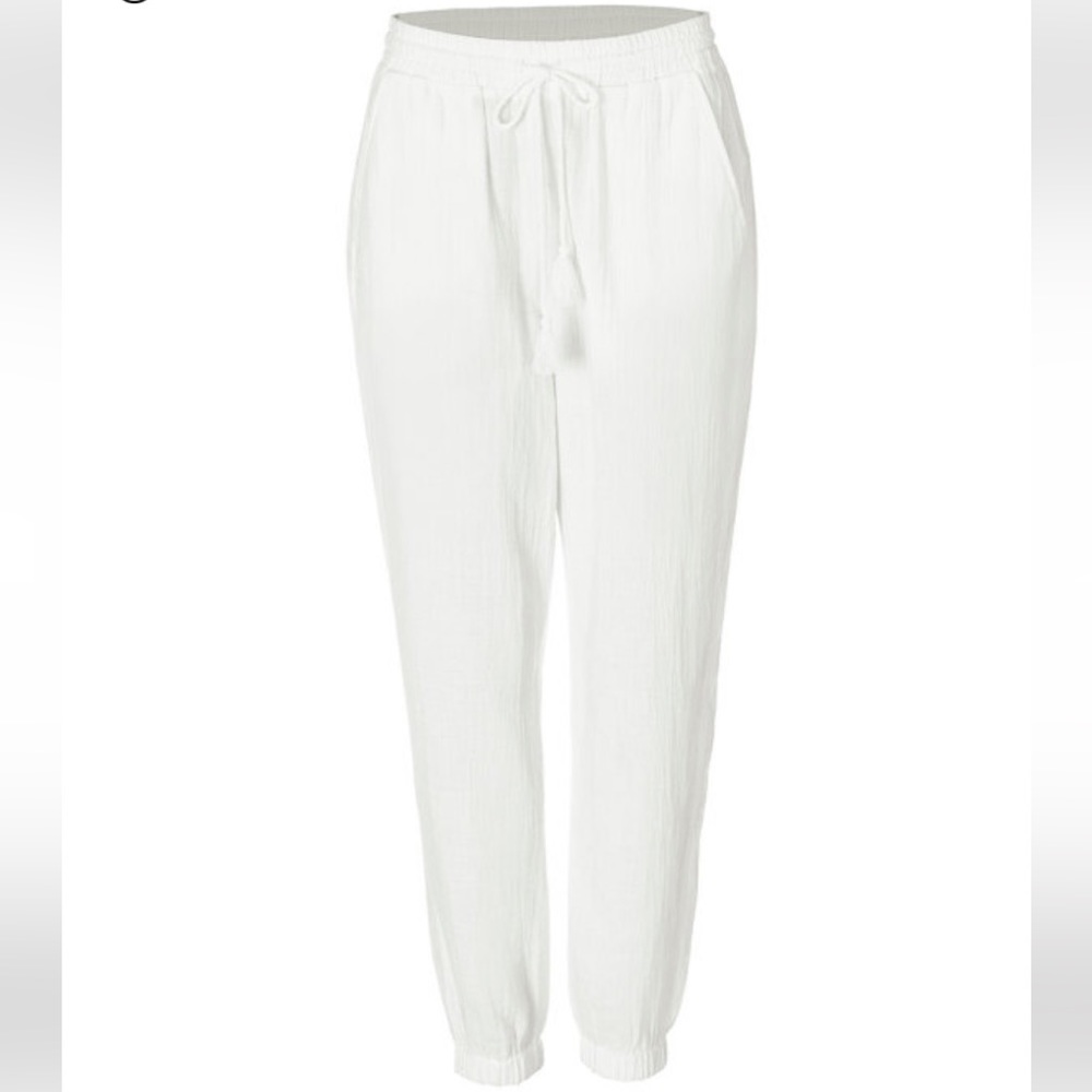 Cabi Getaway Jogger in Medium